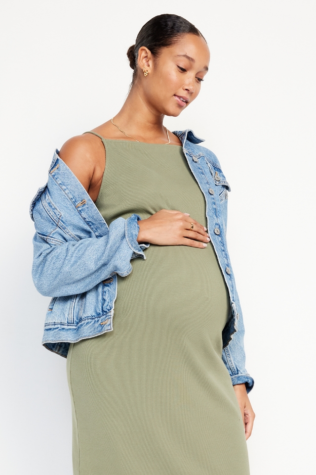 Mama-to-be approved and loved maternity selection at Old Navy icon
