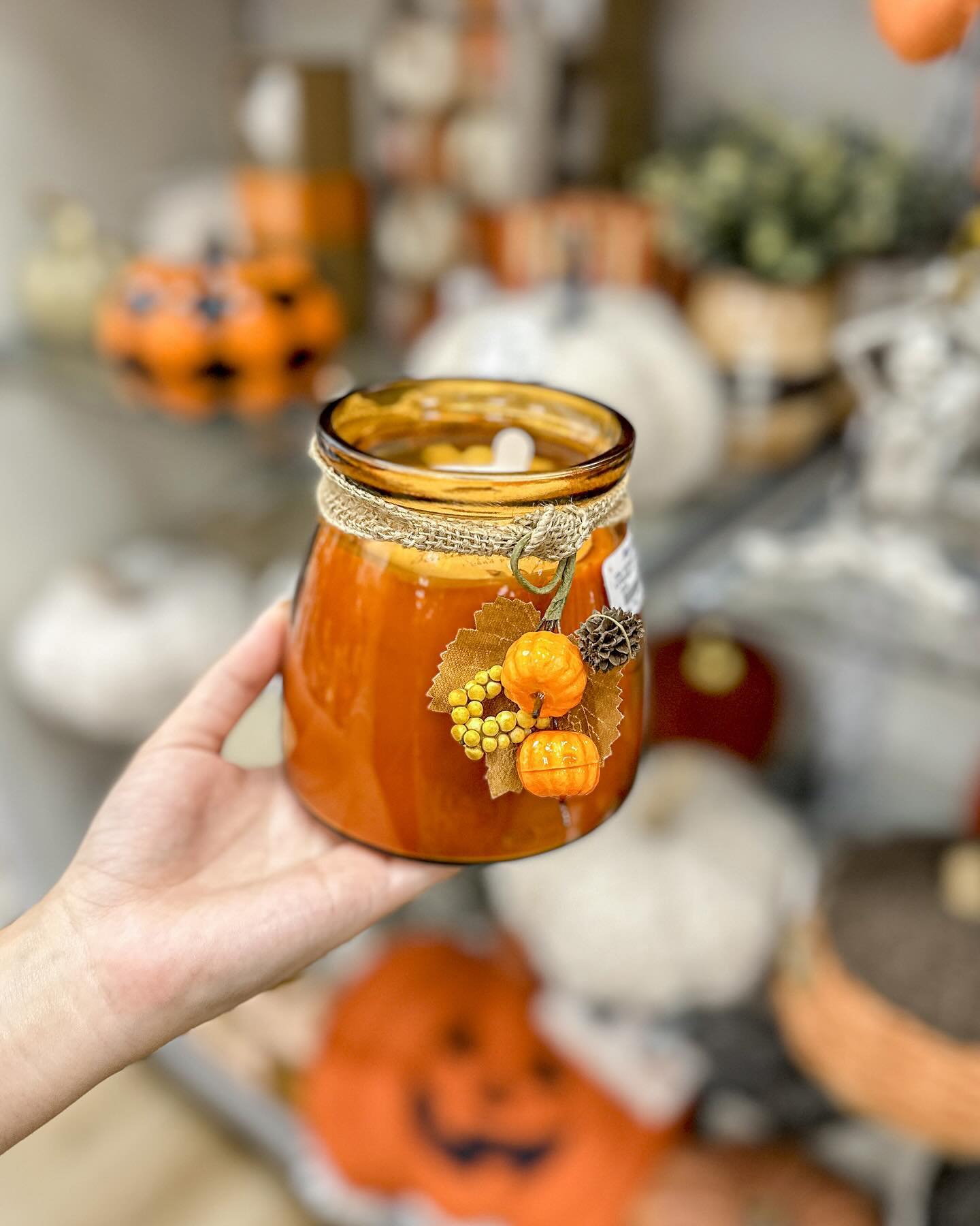 MARSHALLS a pumpkin scented candle