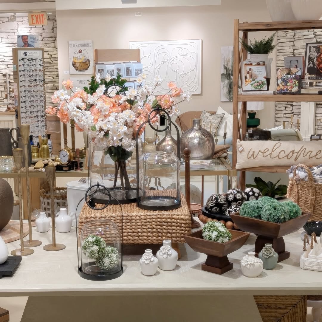 Leah Mack home decor